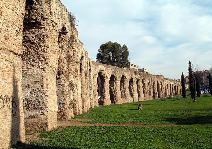 Акведук Аква Александрина в Риме