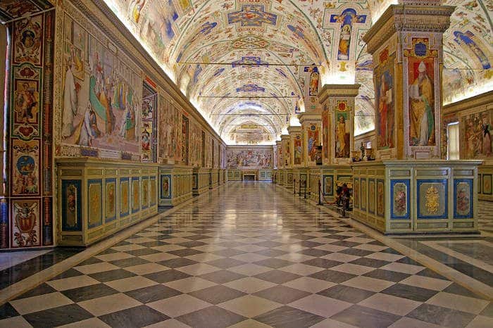 Музеи Рима: Библиотека Ватикана