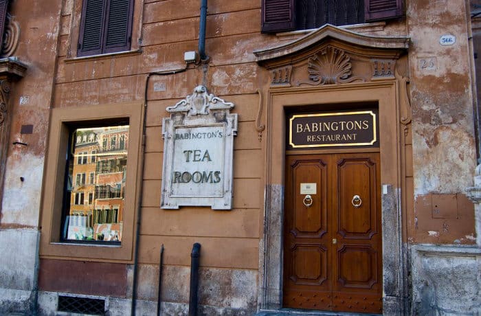 Испанская лестница в Риме: Чайная Babington’s