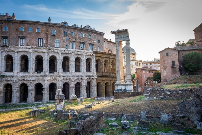 В каком году основан Рим